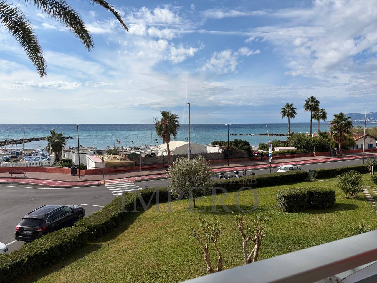 Bilocale vista mare in passeggiata varaldo 67, Ventimiglia