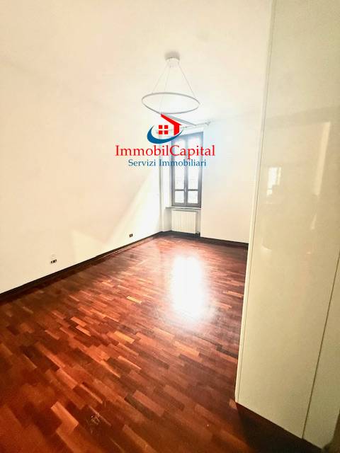 Appartamento in vendita a Cremona, Centro