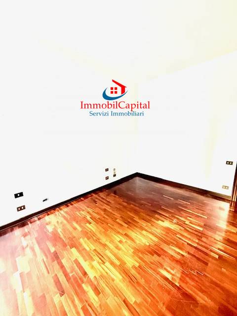 Appartamento in vendita a Cremona, Centro