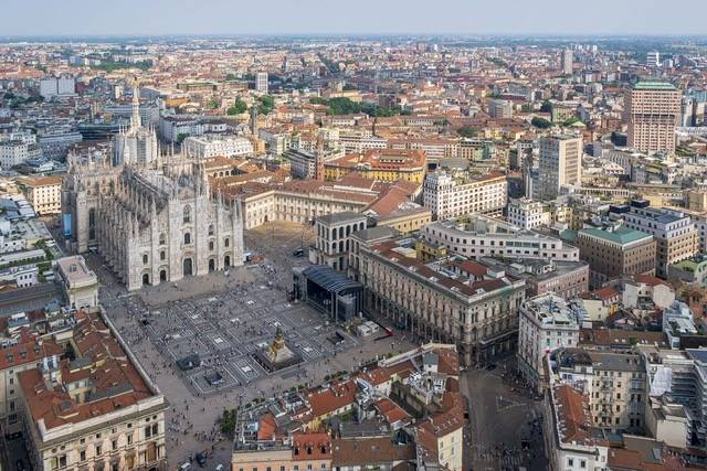 Appartamento in vendita a Milano, Centro Storico