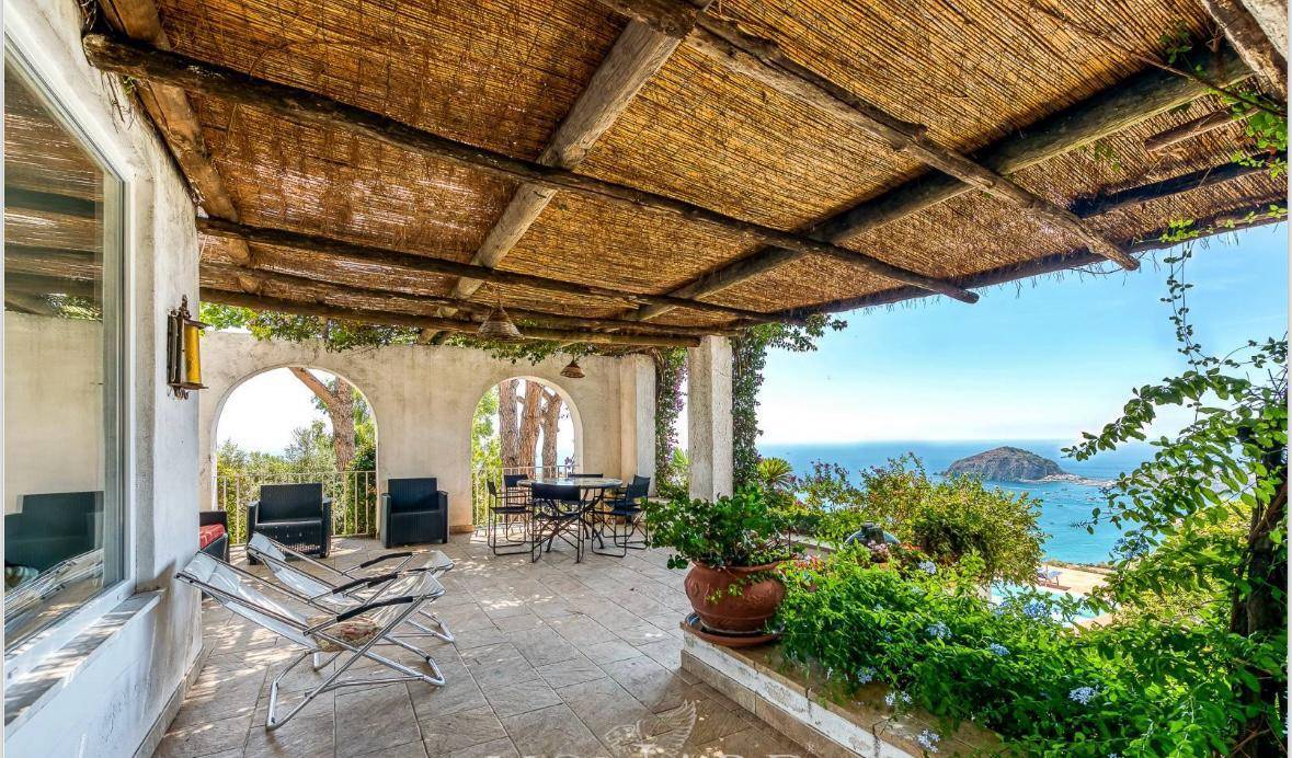 Villa in vendita a Ischia