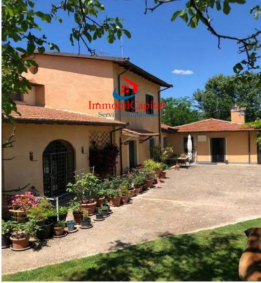 Villa in vendita a Montopoli di Sabina