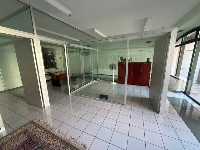 Studio/Ufficio in affitto a Cremona, P.zza IV Novembre