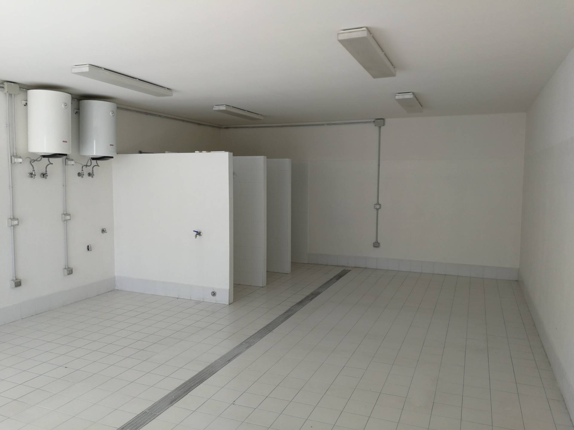 Deposito in affitto a Lugo, semicentrale