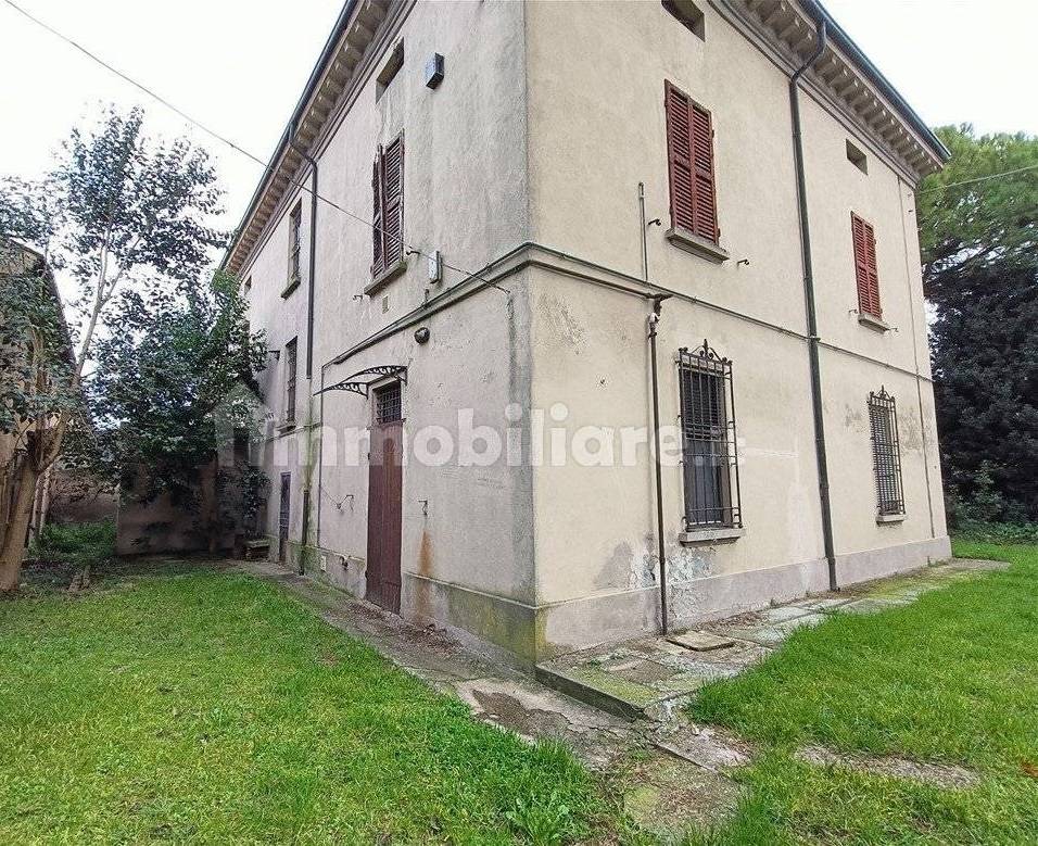 Casa singola in vendita a Lugo