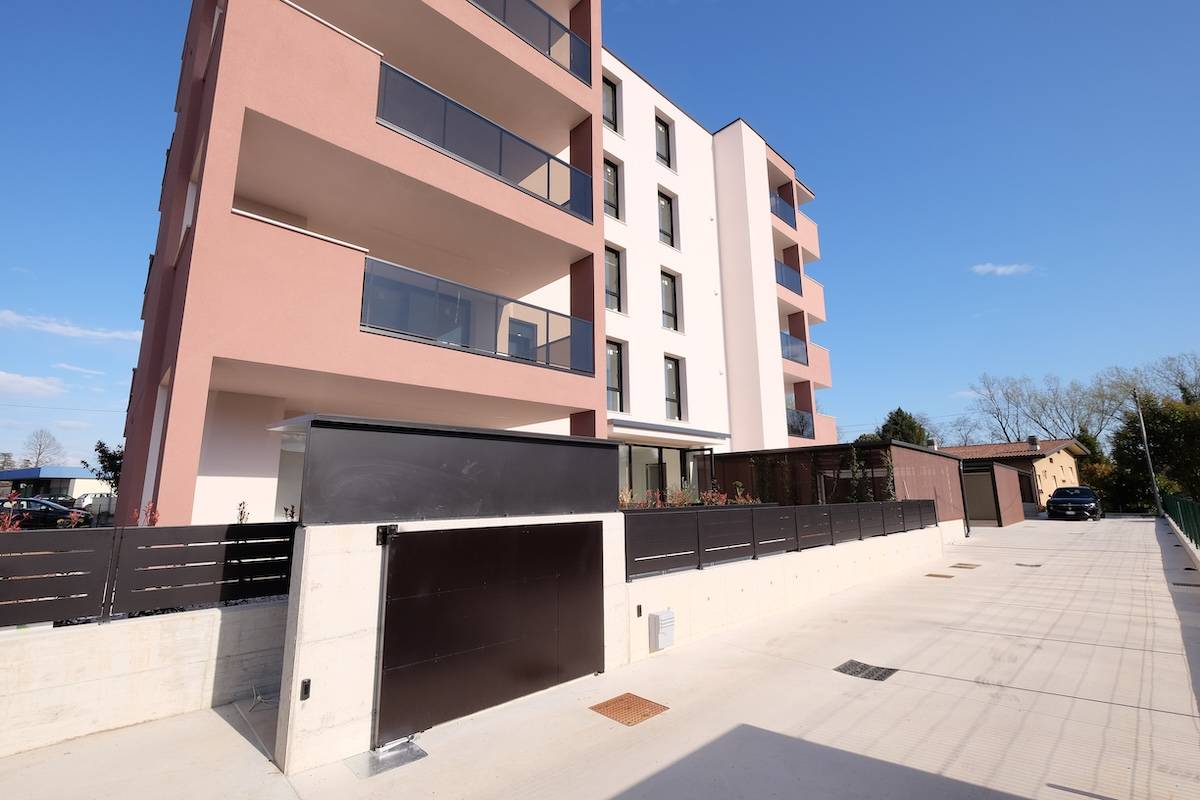 Appartamento in vendita a Pordenone, Semicentro