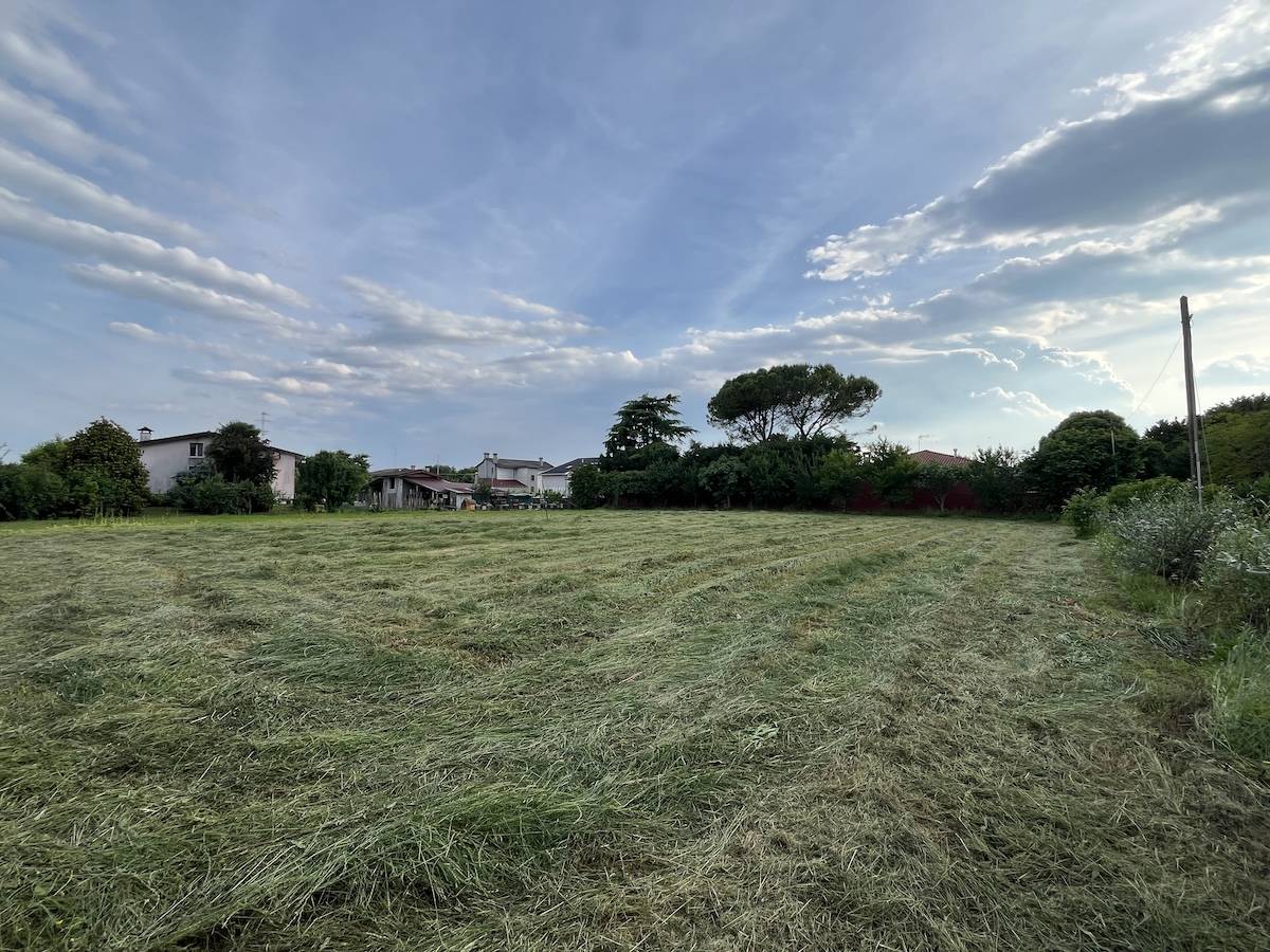 Terreno edificabile in vendita a Pordenone