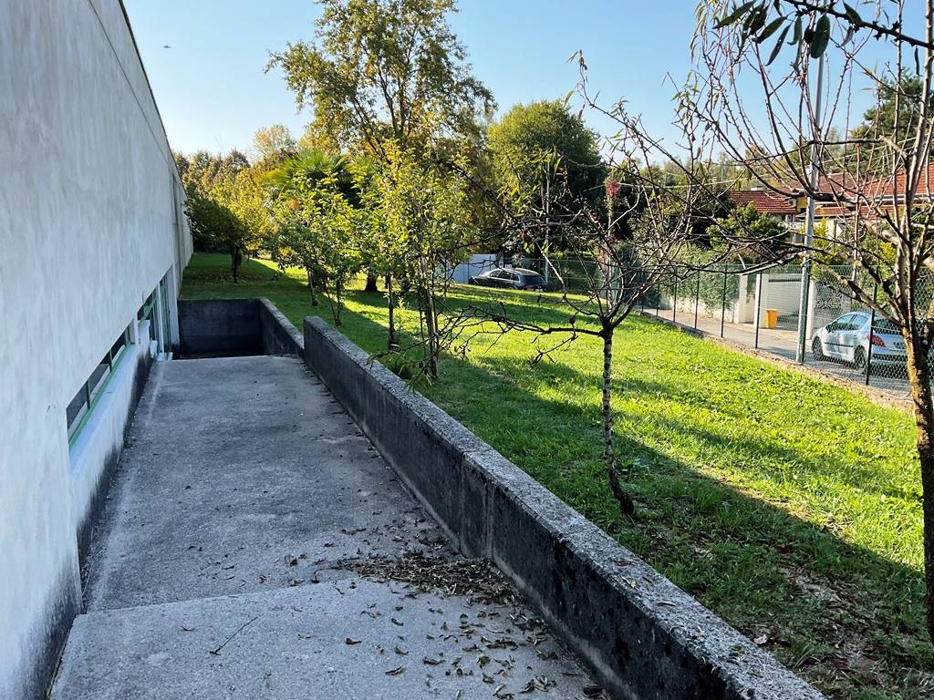 Capannone artigianale in vendita a Pordenone, Semicentro