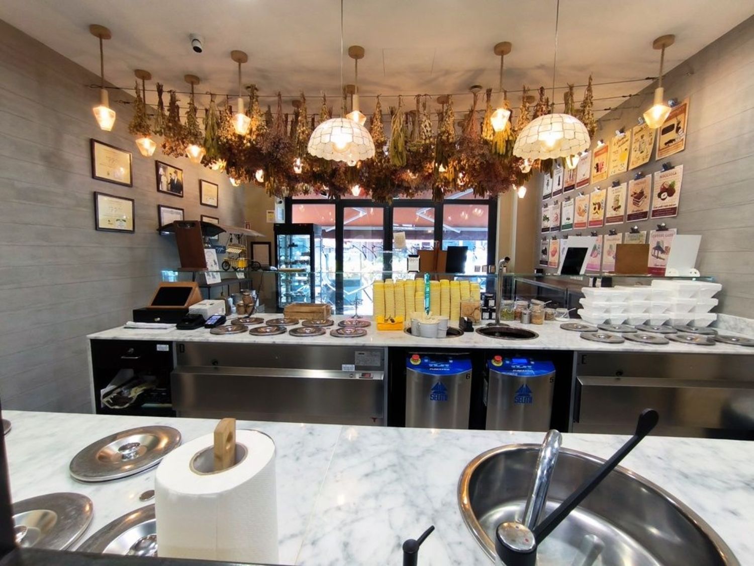 Attivita' commerciale in vendita a Pordenone, Centro storico