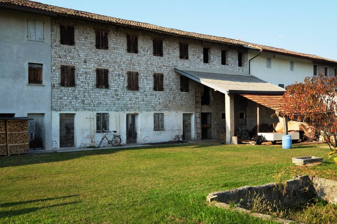 Rustico in vendita a Cordenons