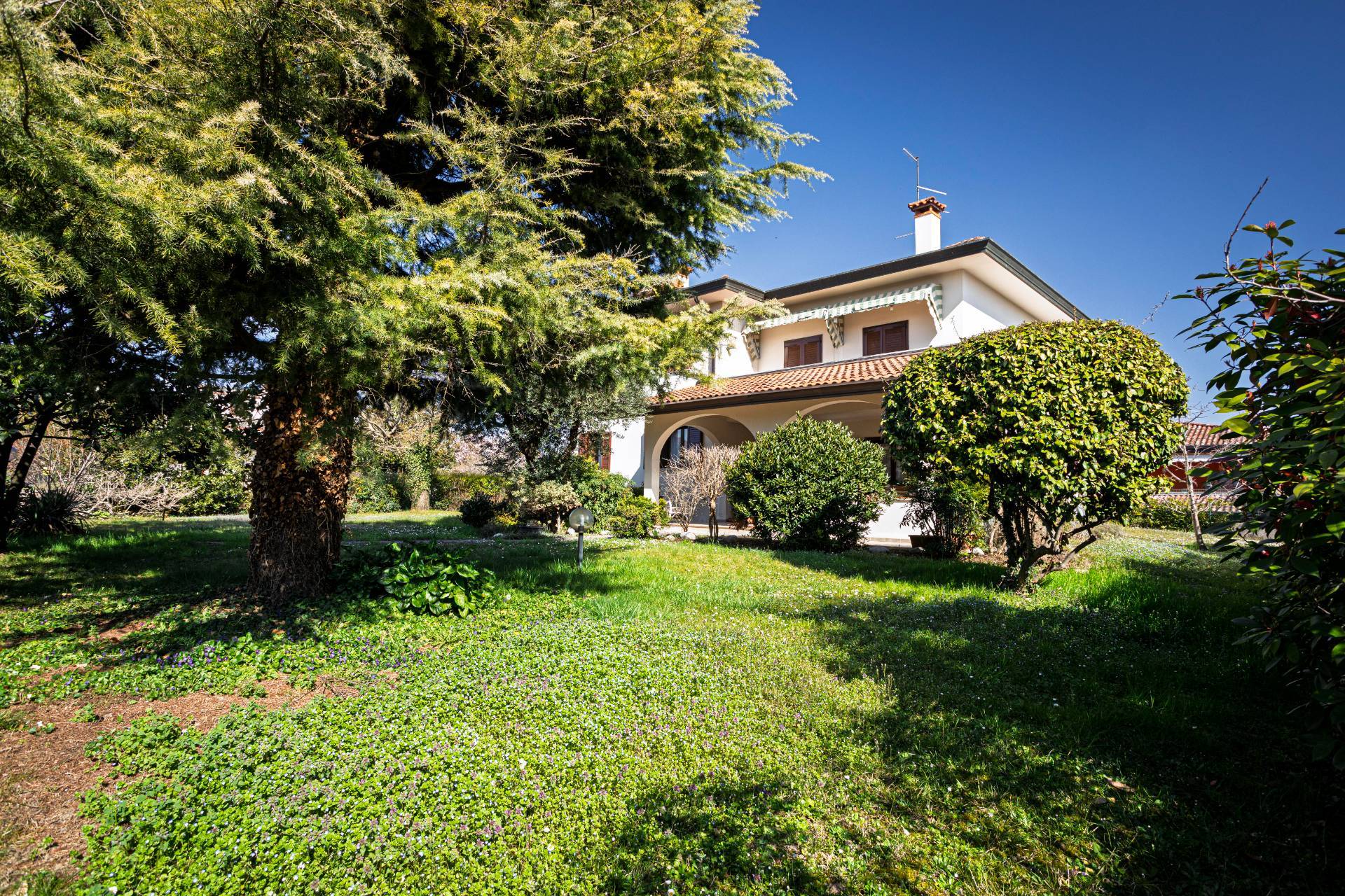 Villa in vendita a Cordenons, Romans