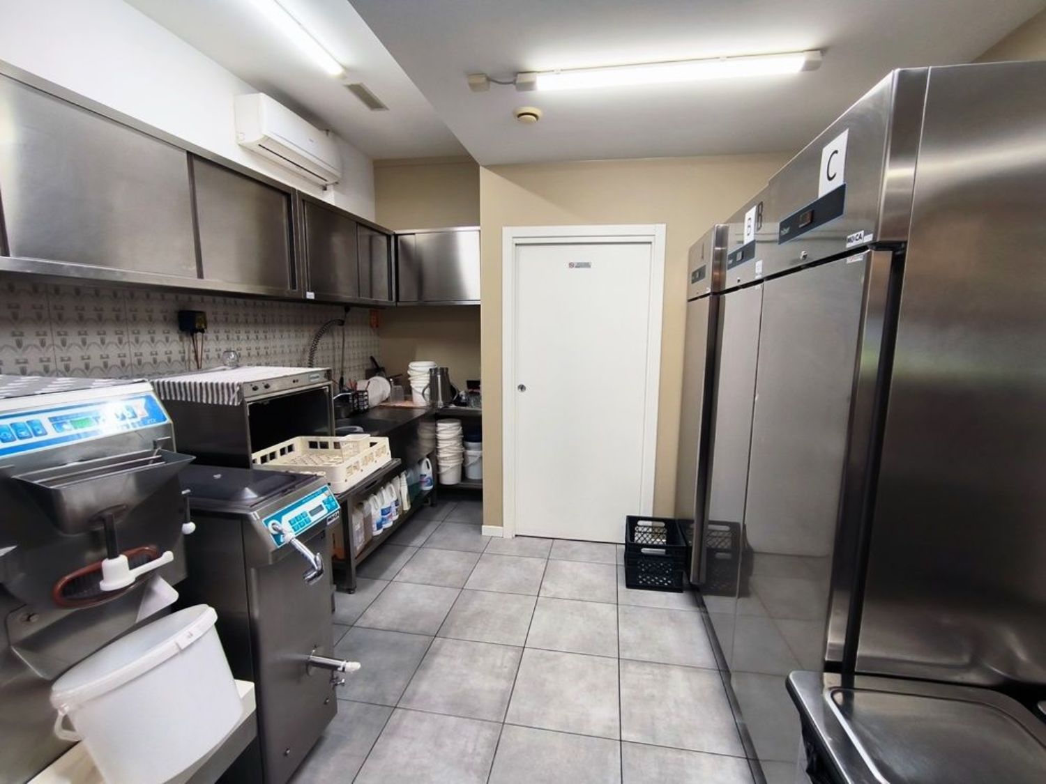 Attivita' commerciale in vendita a Pordenone, Centro storico