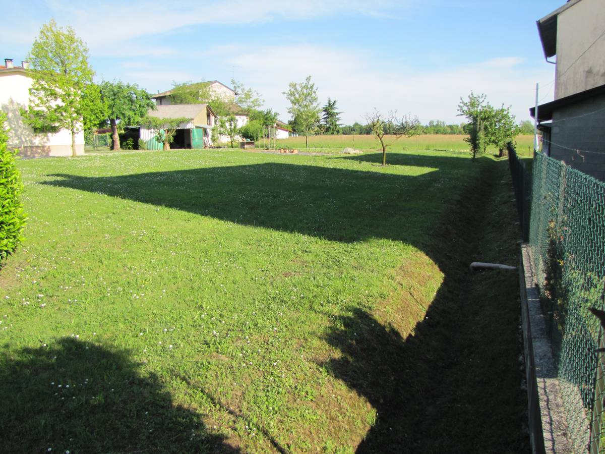 Terreno edificabile in vendita a Azzano Decimo, Corva