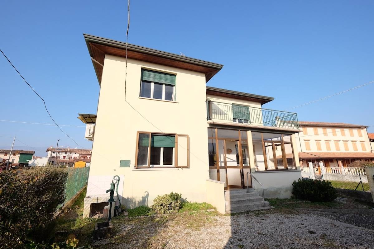 Casa singola in vendita a Cordenons