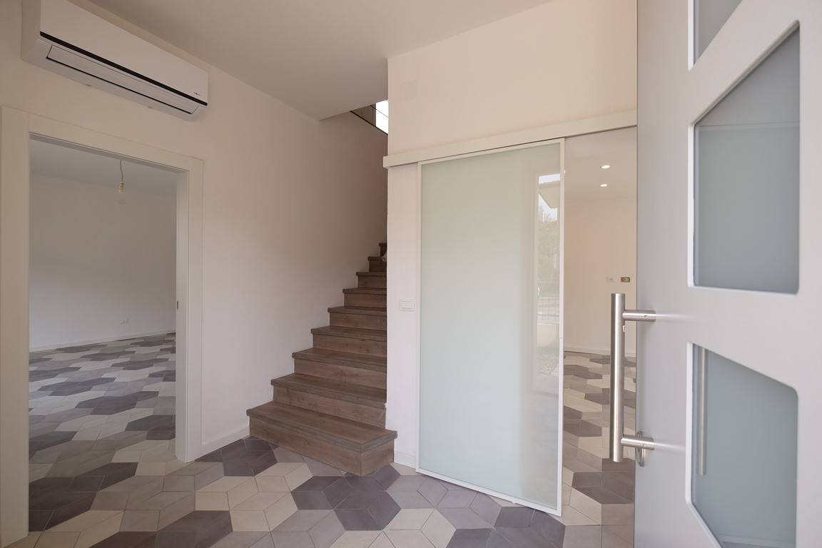 casa in linea in vendita a Pordenone