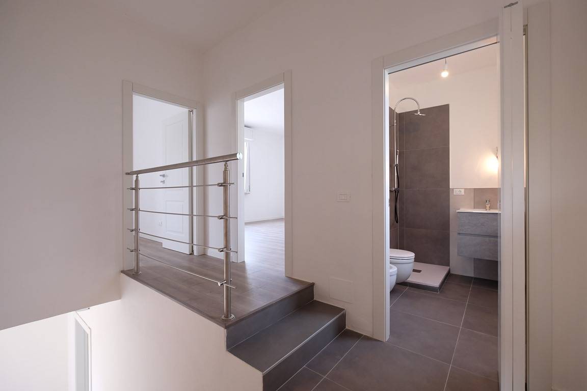 casa in linea in vendita a Pordenone