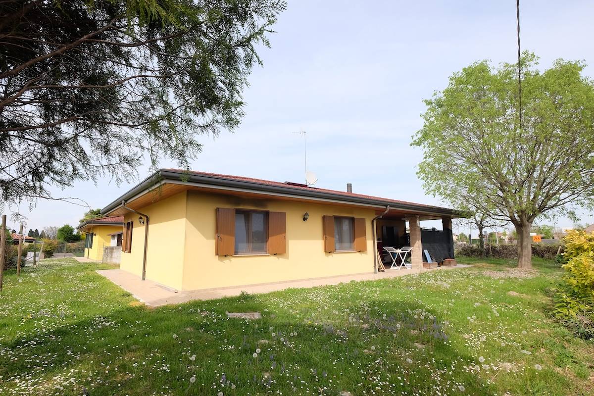 Casa singola in vendita a Casarsa della Delizia