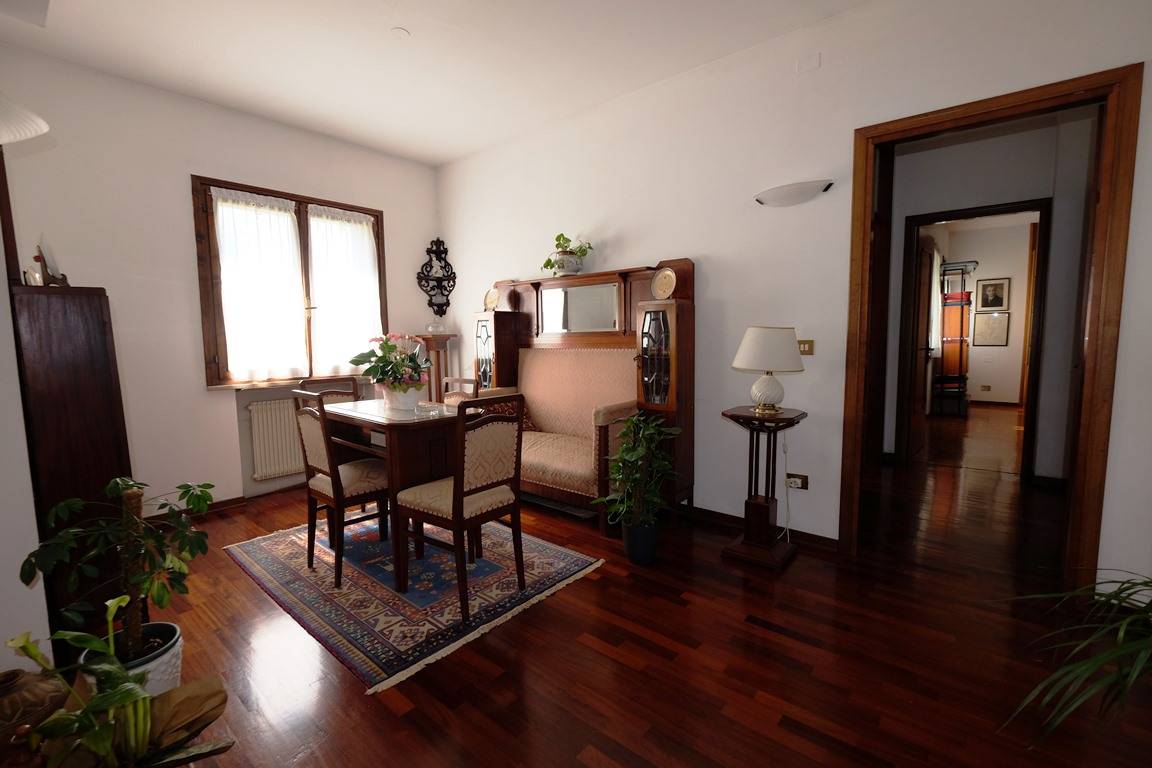 Villa in vendita a Cordenons