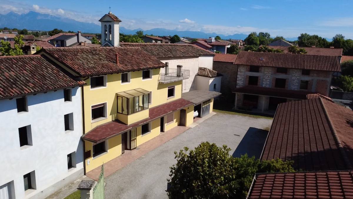 casa in linea in vendita a Cordenons