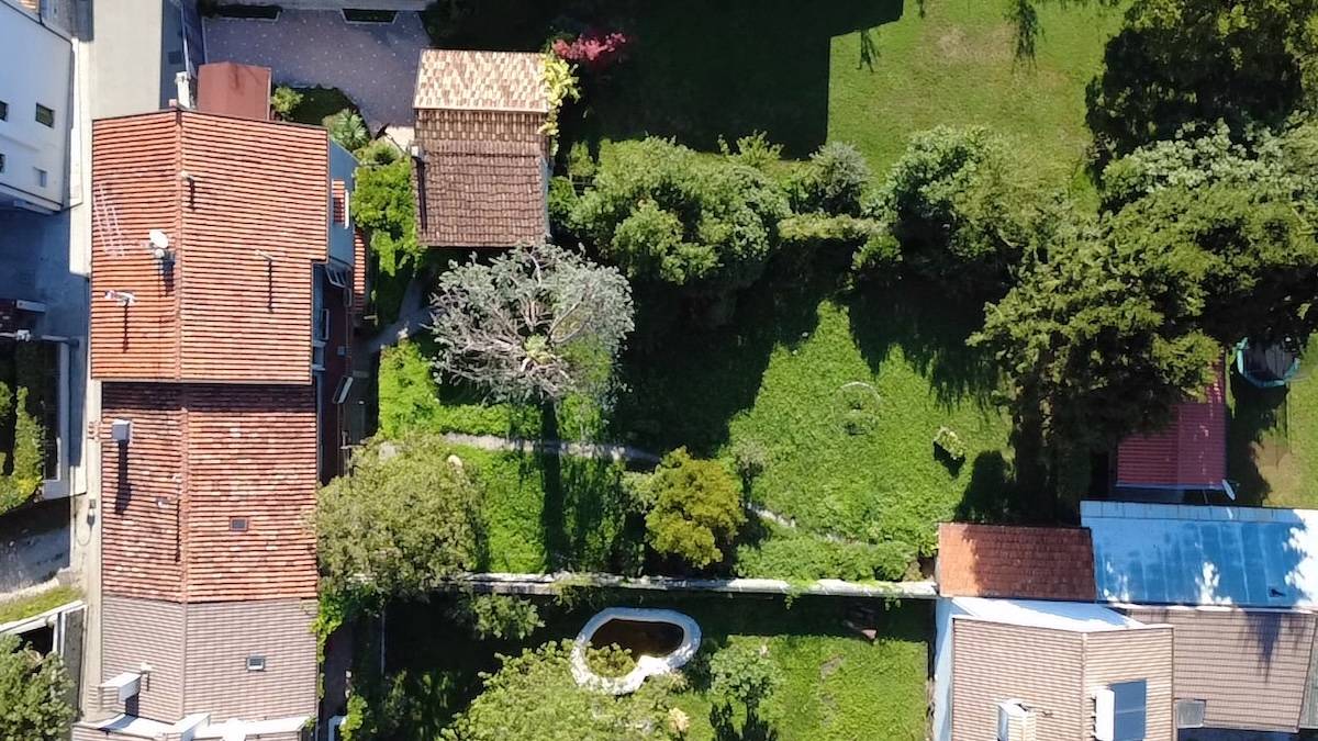 bifamiliare- edificio intero in vendita a Montereale Valcellina, Malnisio