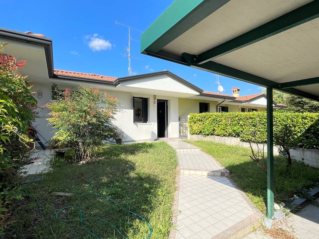 appartamento con giardino in vendita a Pordenone, Torre