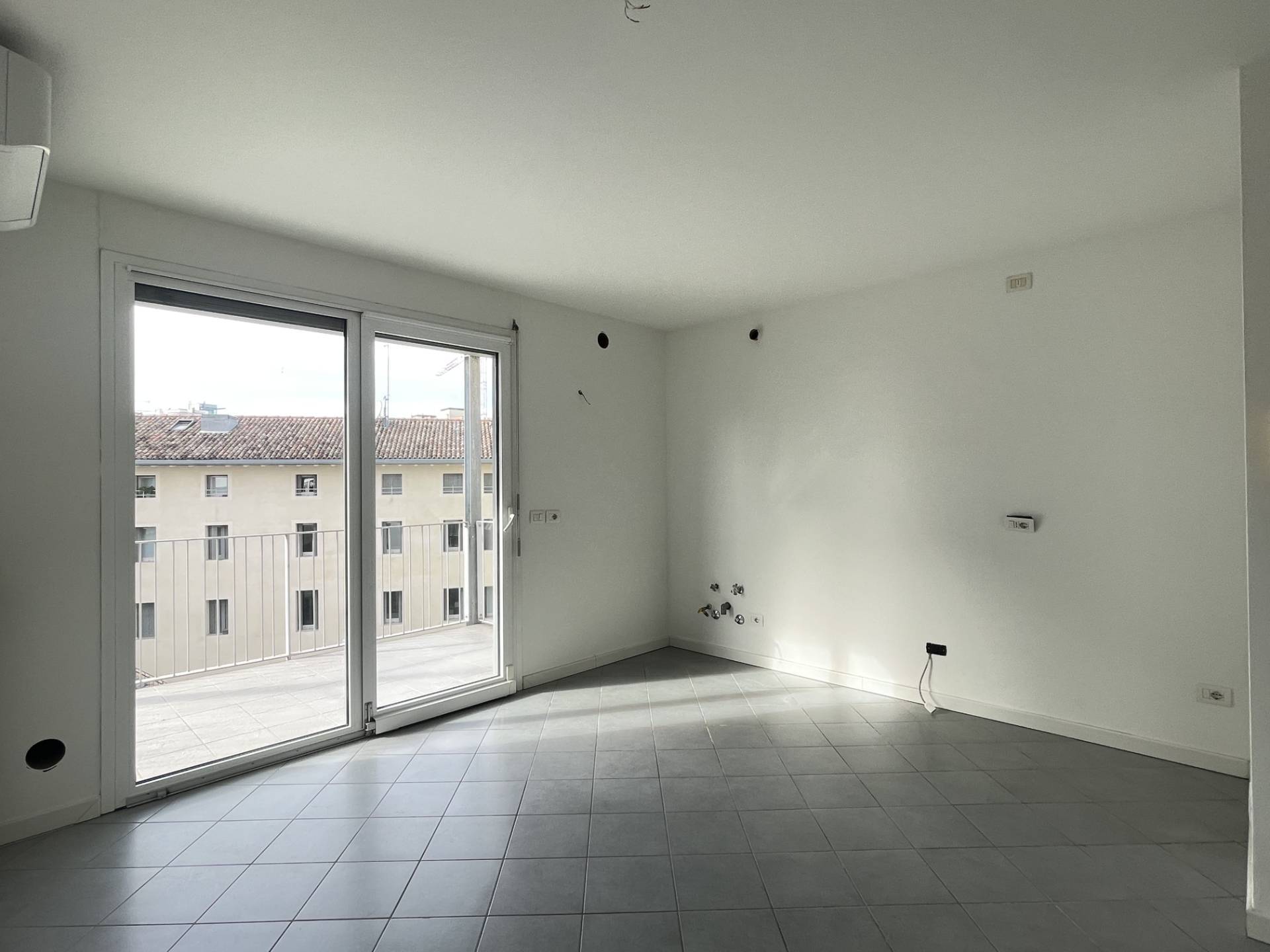 Appartamento in vendita a Pordenone, Centro