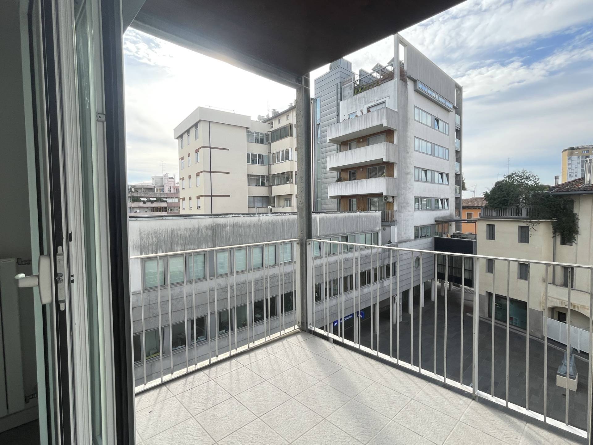 Appartamento in vendita a Pordenone, Centro