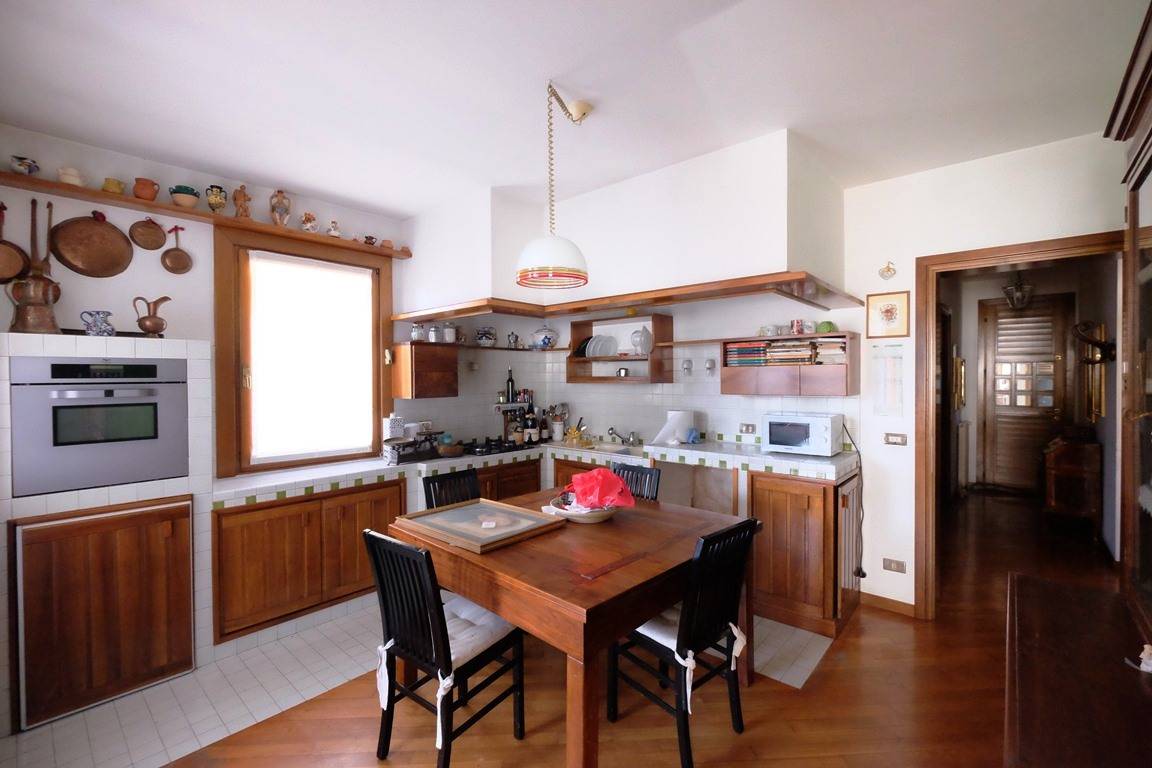 Villa in vendita a Pordenone, Semicentro