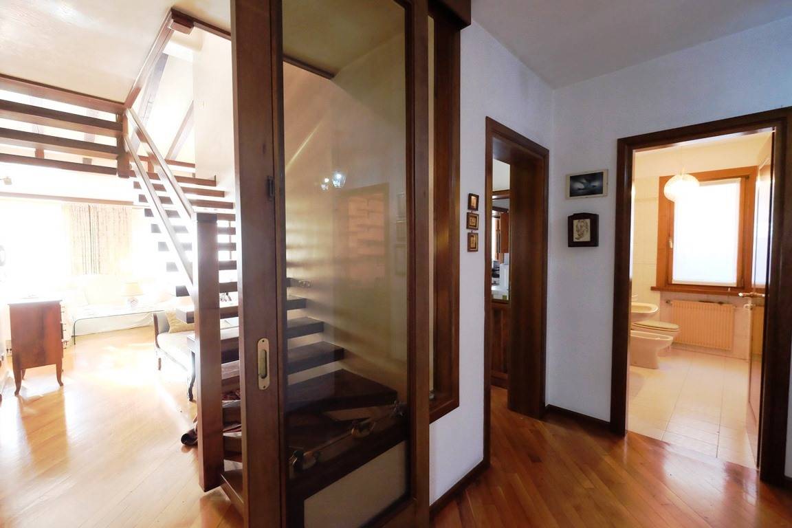Villa in vendita a Pordenone, Semicentro