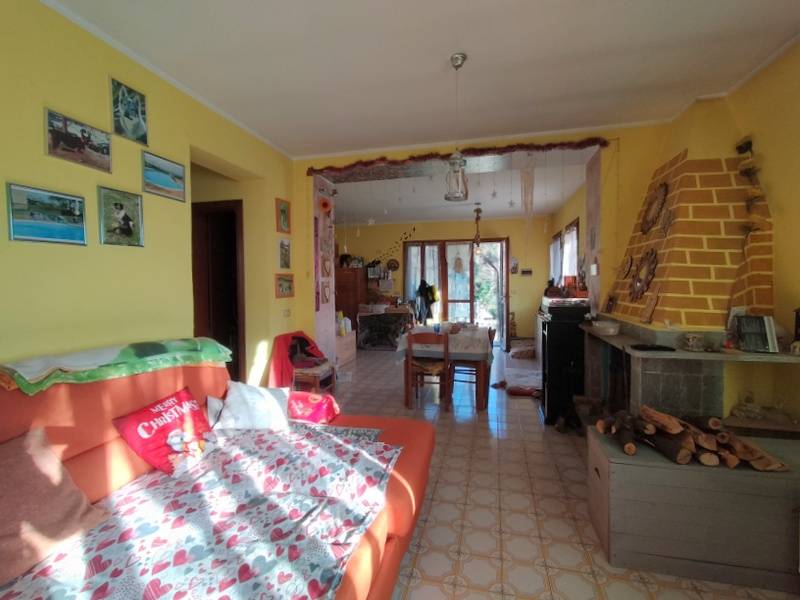 Casa bifamiliare in vendita a Pontinvrea