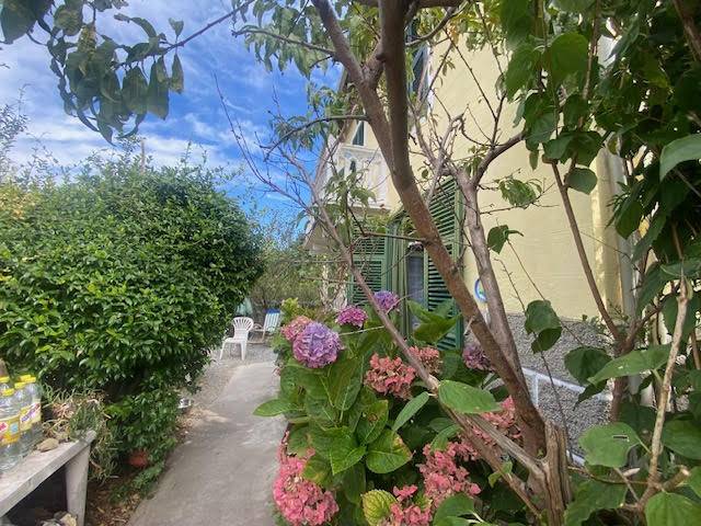 Casa indipendente in vendita a Stella, San Bernardo