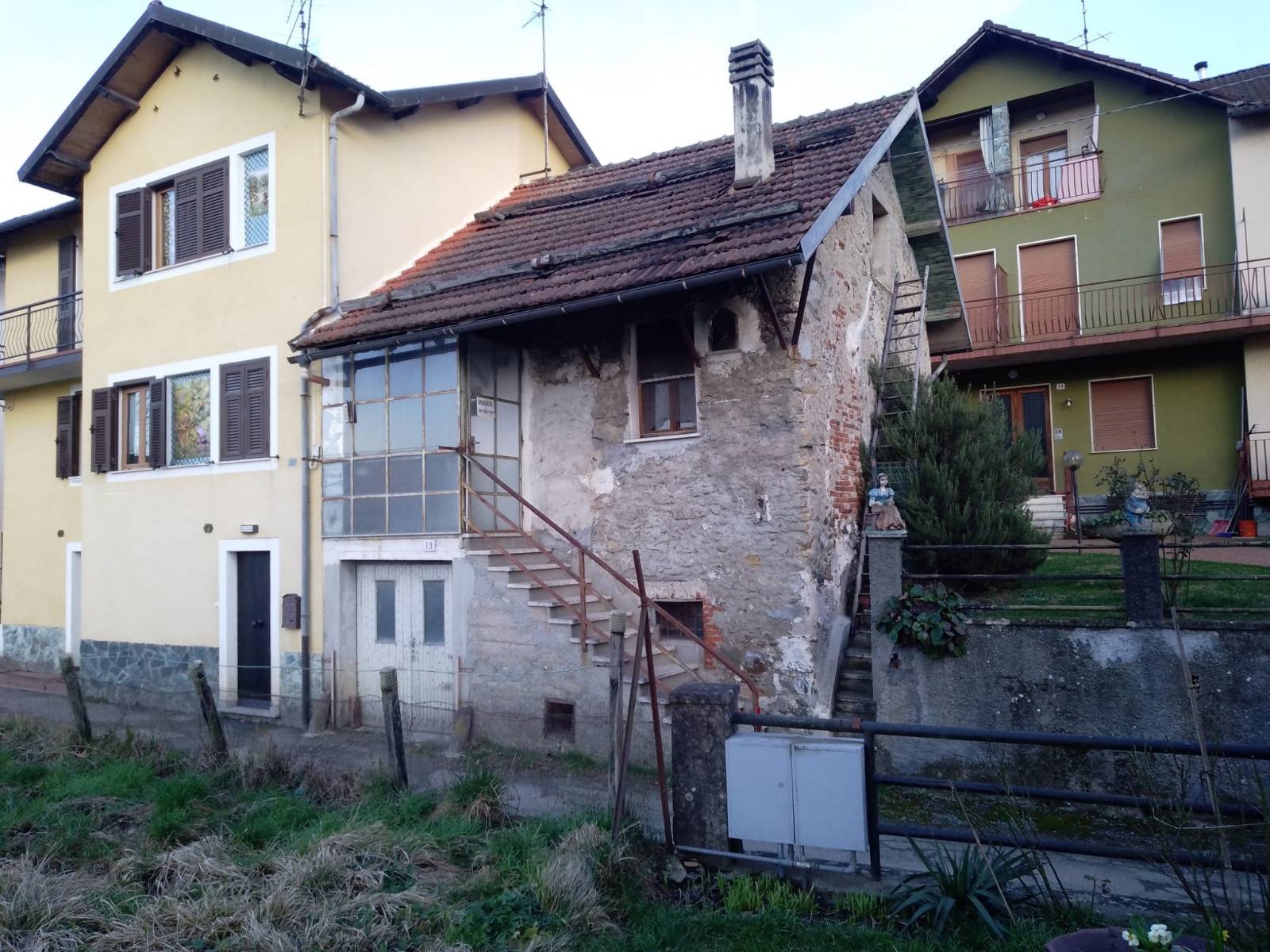 casa semindipendente in vendita a Sassello