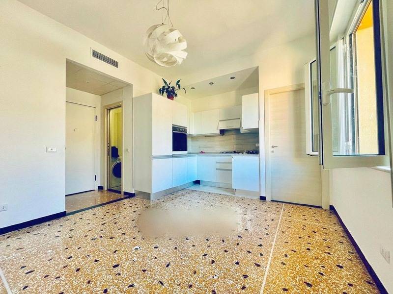 Appartamento in vendita a Albissola Marina