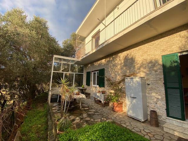 Casa indipendente in vendita a Albisola Superiore