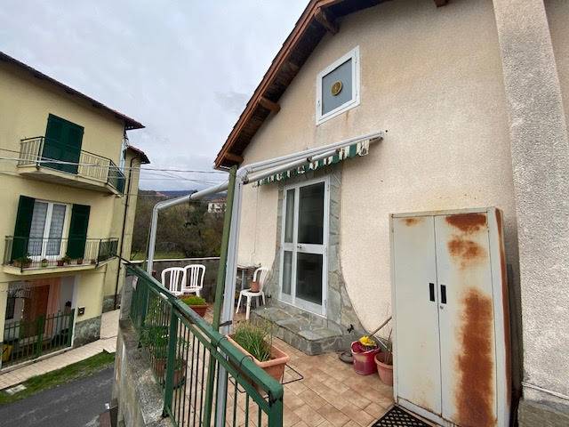 Casa indipendente in vendita a Stella, San Bernardo