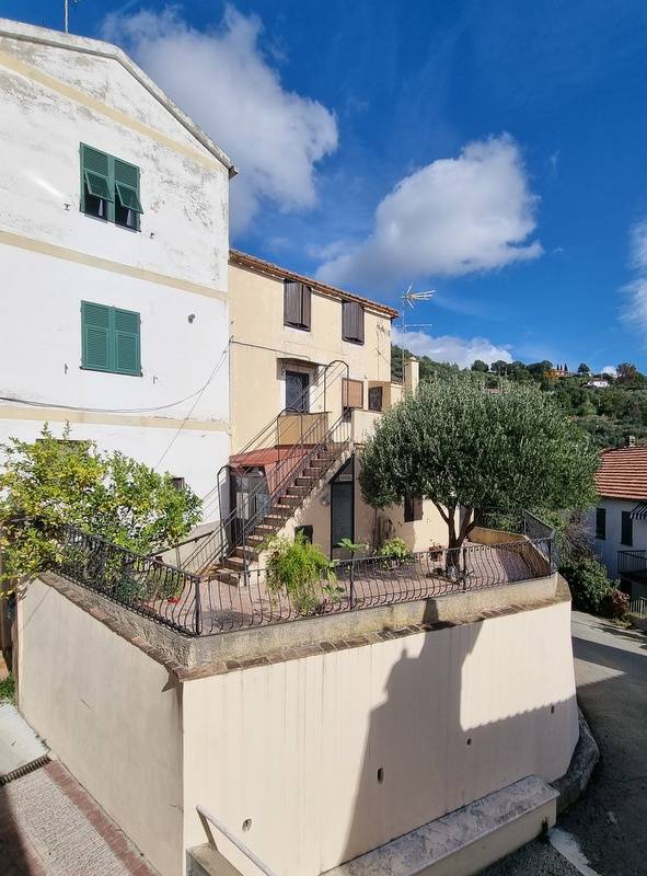 Appartamento in vendita a Celle Ligure