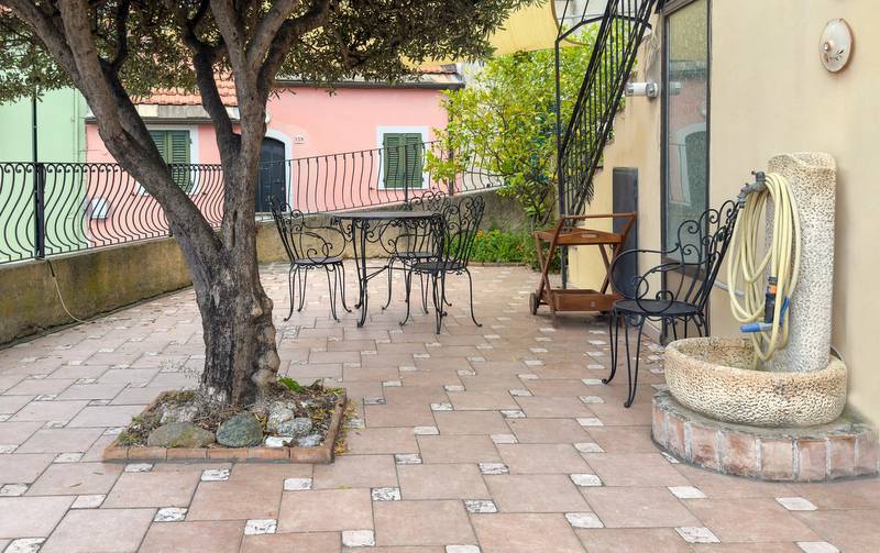 Appartamento in vendita a Celle Ligure