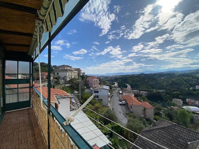 Appartamento in vendita a Celle Ligure