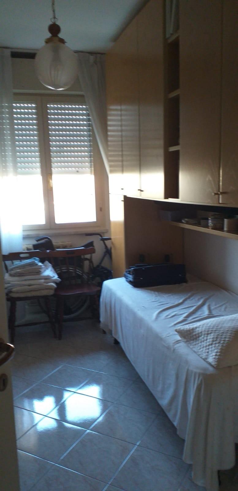 Appartamento arredato in affitto, Carrara marina di