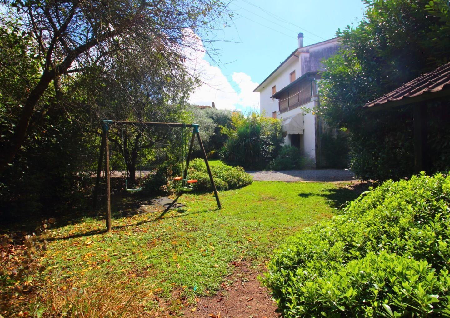 Casa indipendente con giardino, Lucca nozzano