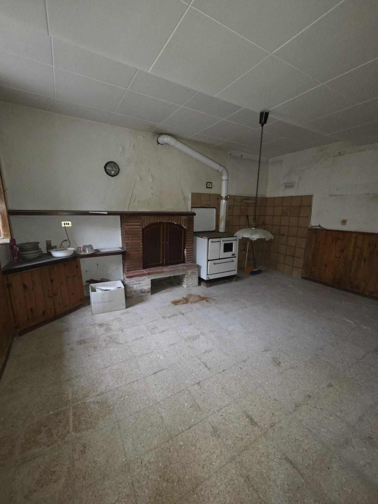 Casa indipendente con giardino, Capannori colle di compito