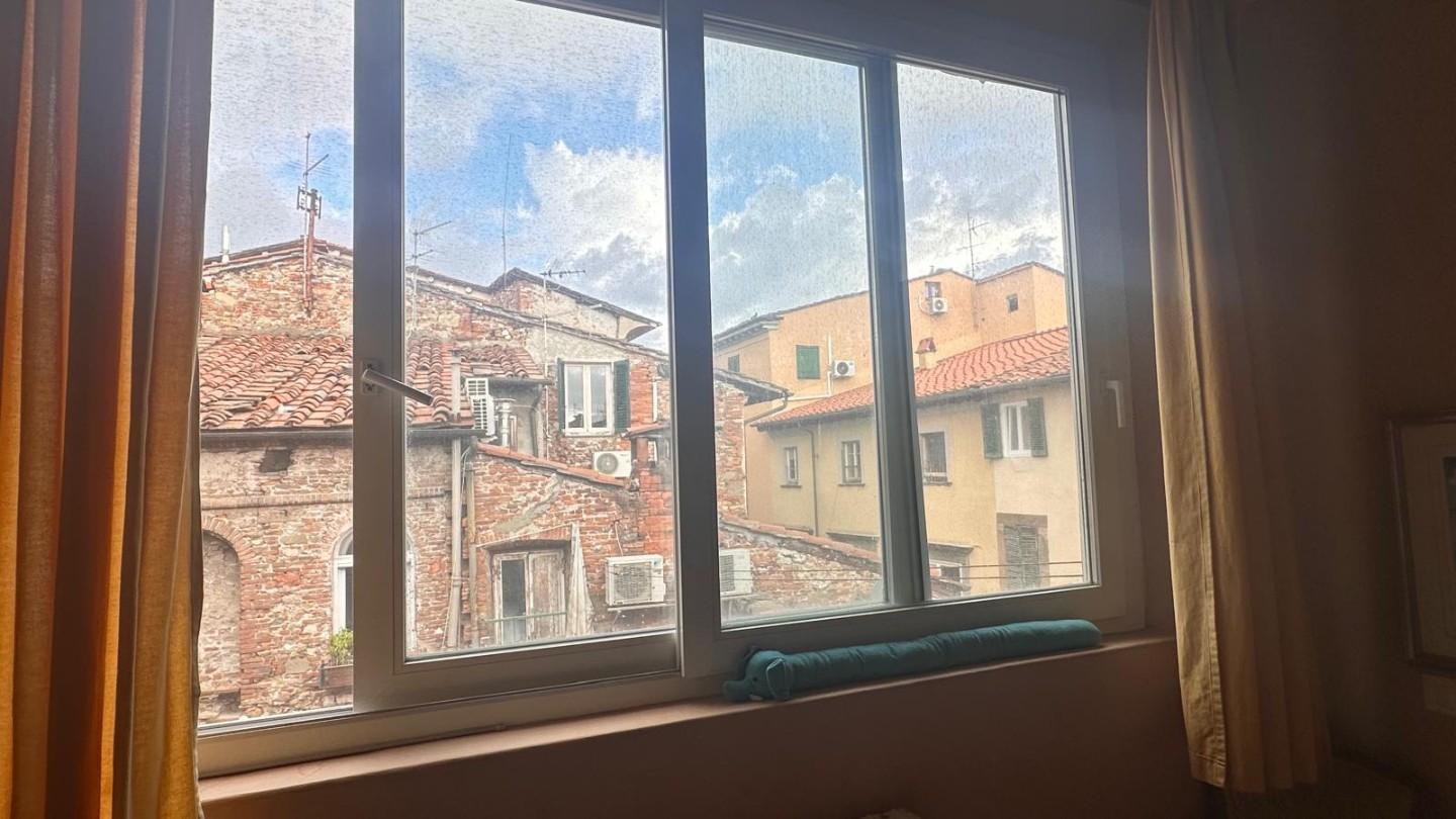 Quadrilocale in vendita, Lucca centro storico