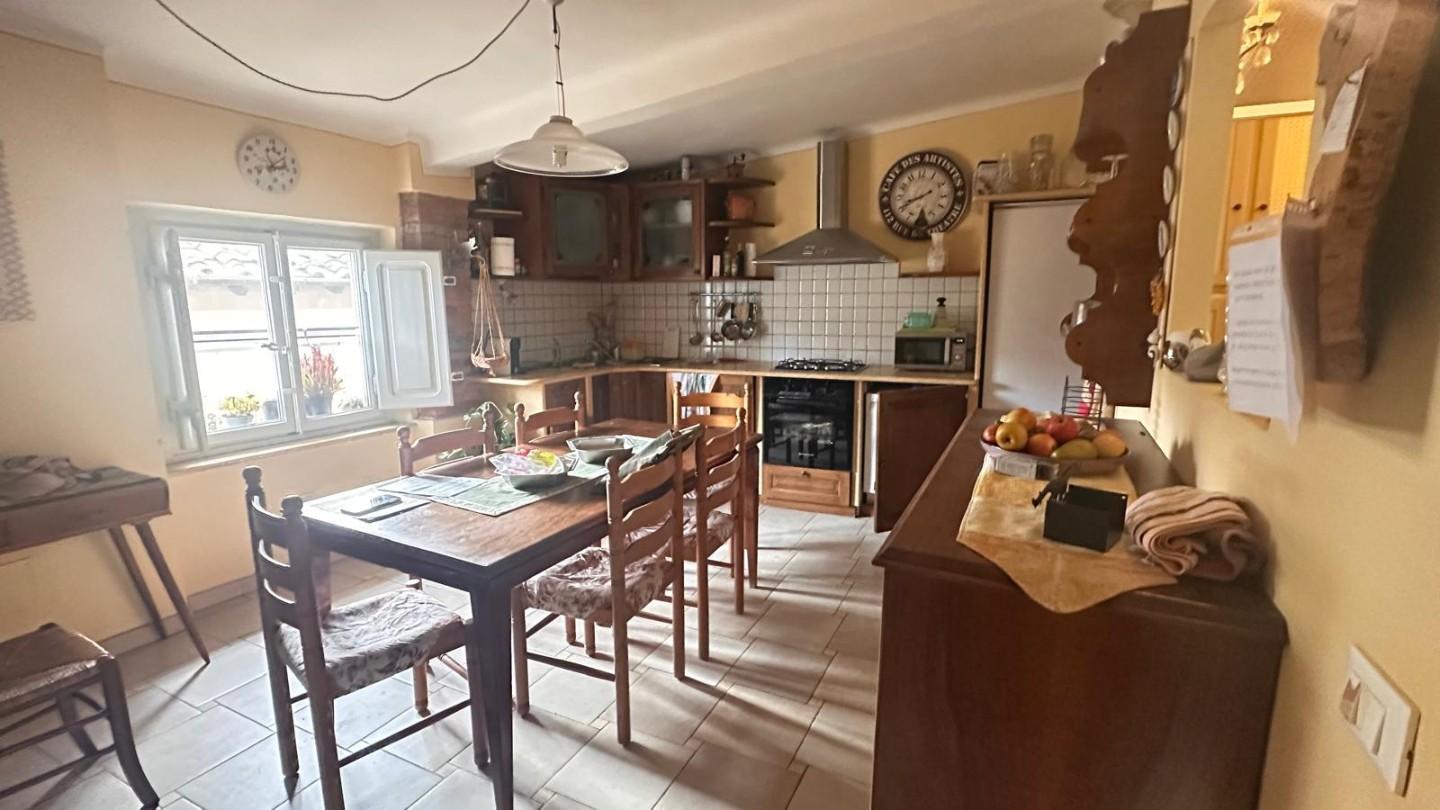 Quadrilocale in vendita, Lucca centro storico