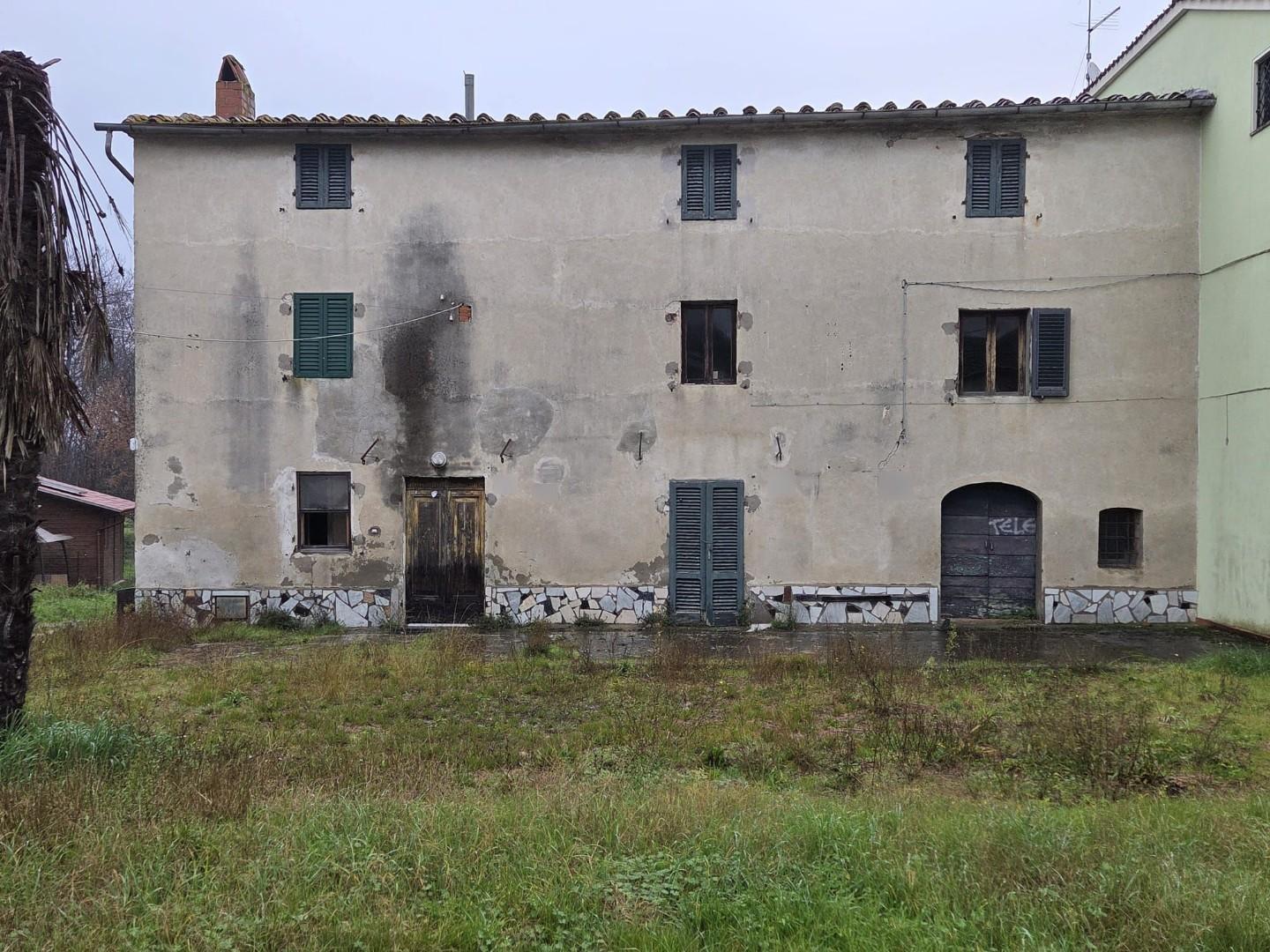 Casa indipendente con giardino, Castelfranco di Sotto orentano