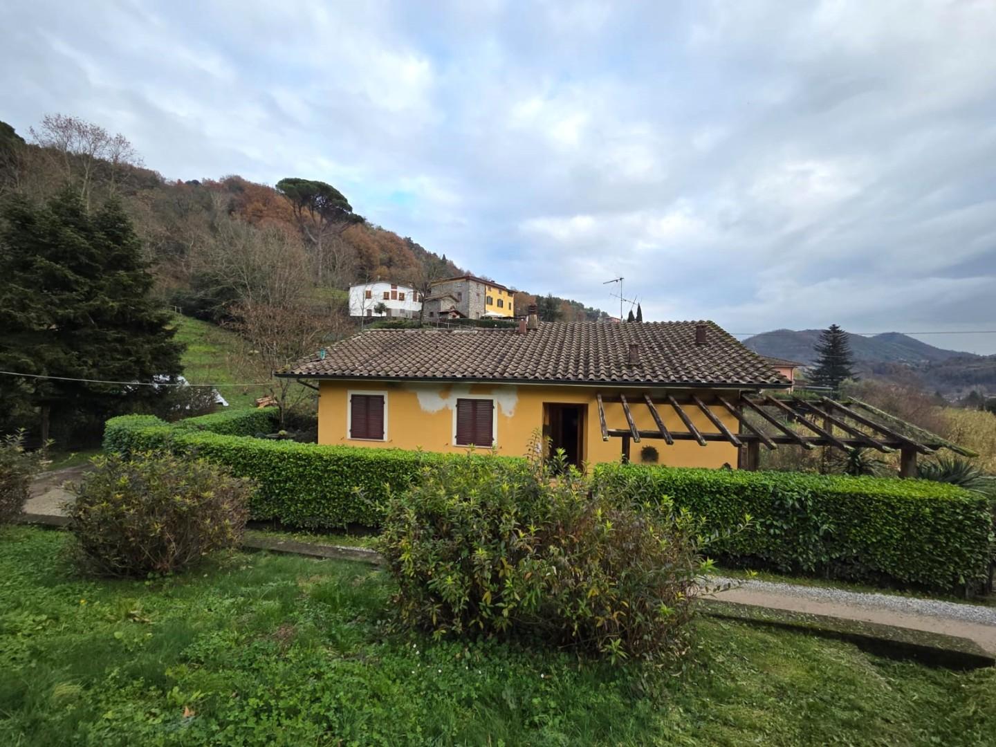 Appartamento in vendita, Borgo a Mozzano valdottavo