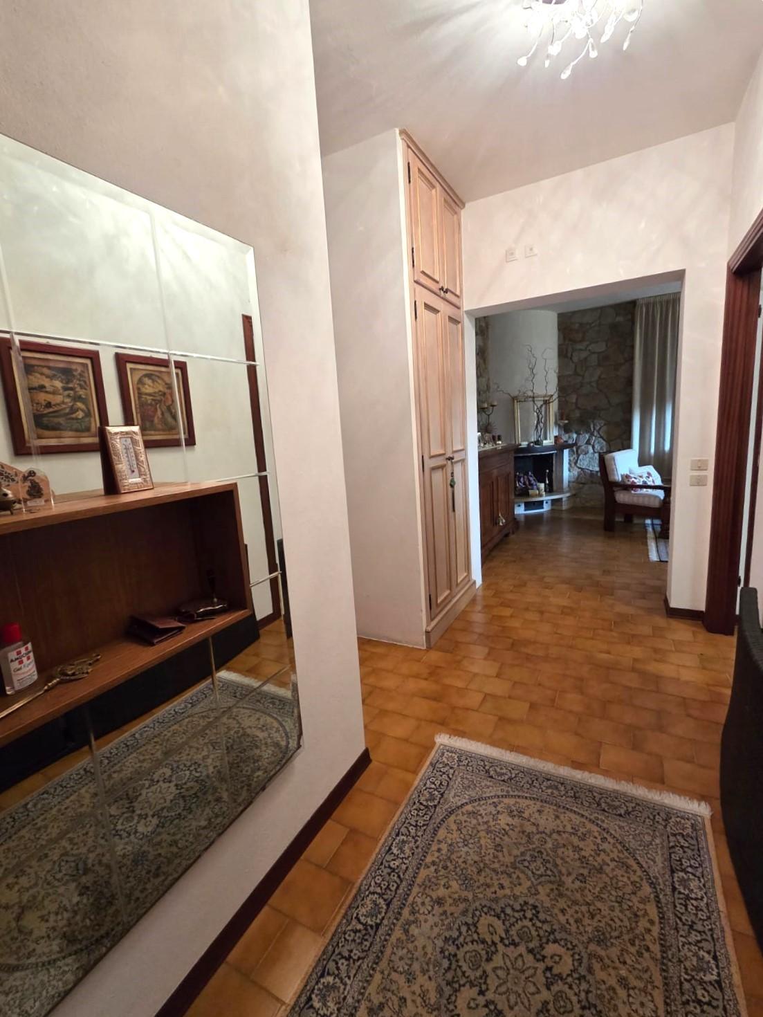 Appartamento in vendita, Borgo a Mozzano valdottavo