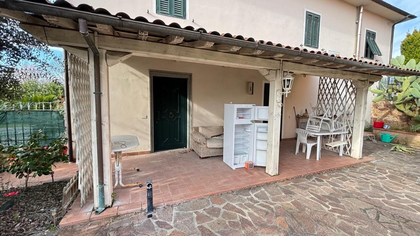 Casa indipendente in vendita, Montecarlo turchetto