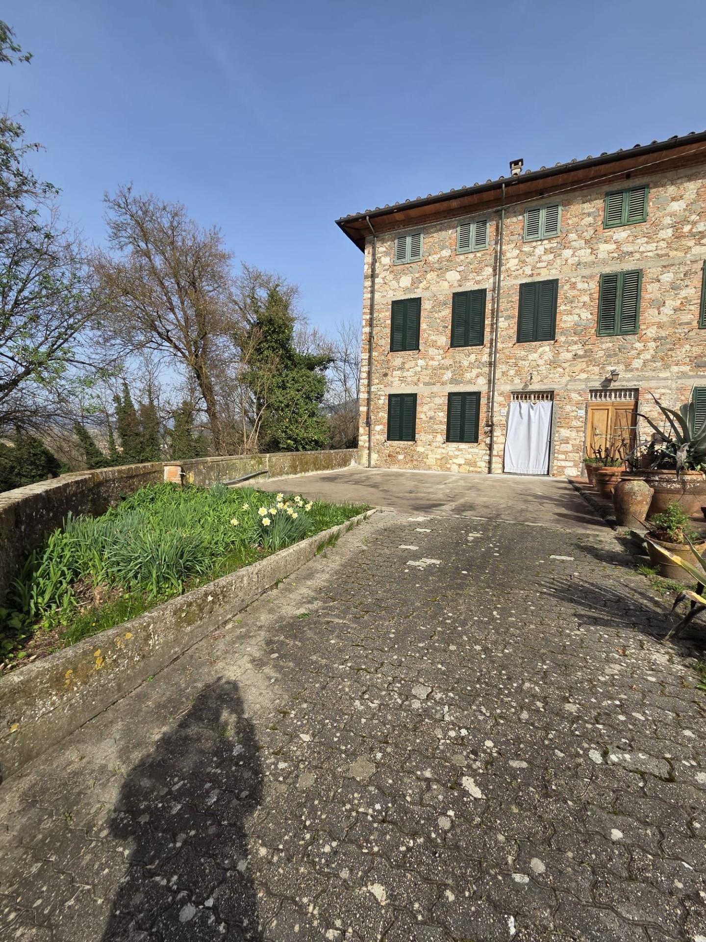 Casa indipendente con giardino, Capannori san colombano