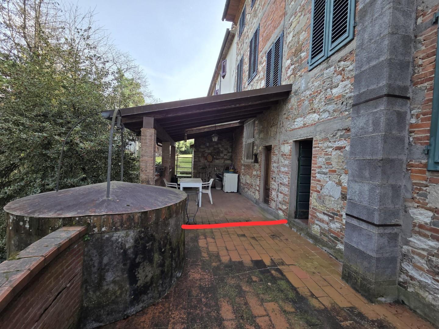 Casa indipendente con giardino, Capannori san colombano