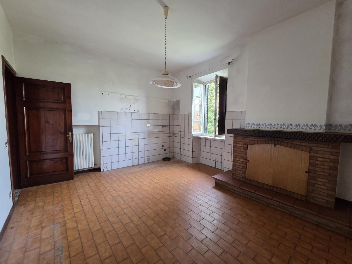 Casa indipendente con giardino, Capannori san colombano